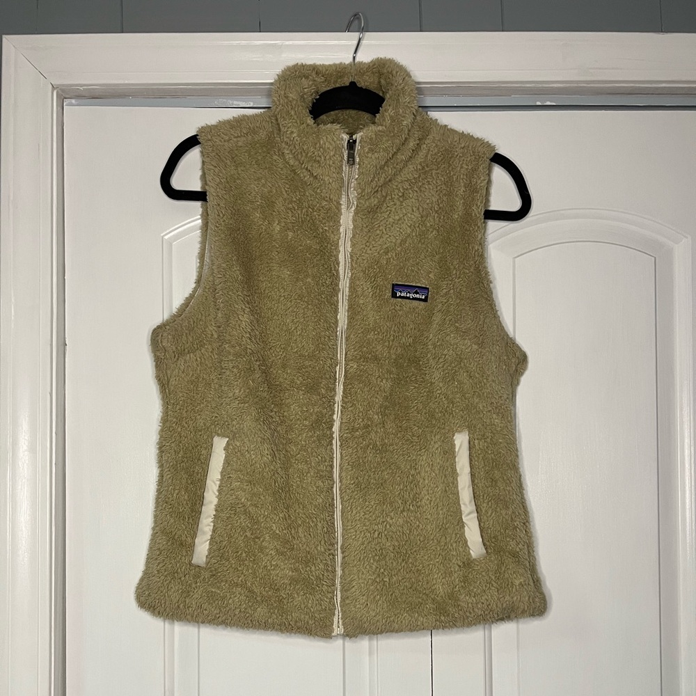 Patagonia vest size Large.